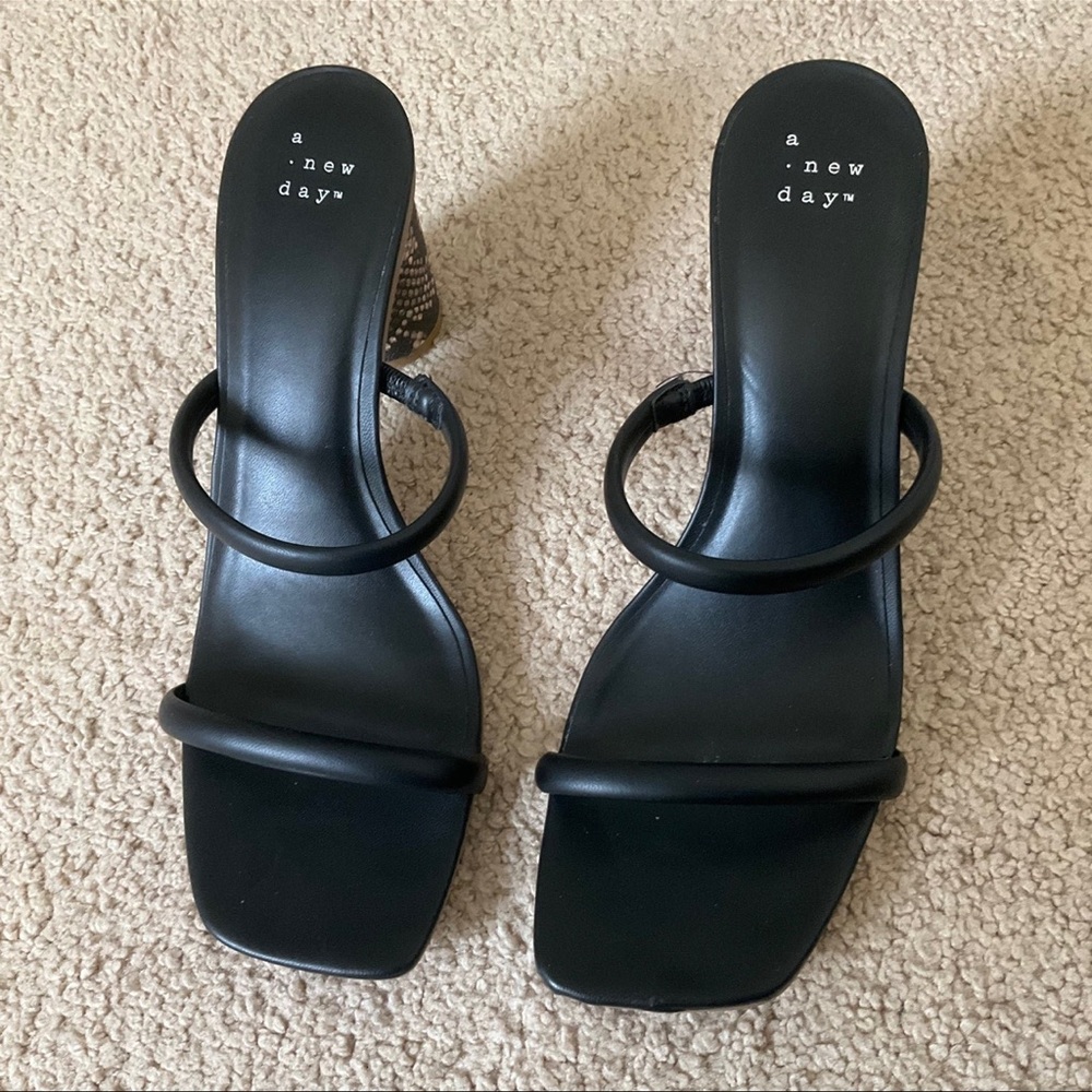 Target a new day strappy black heels size 8.5